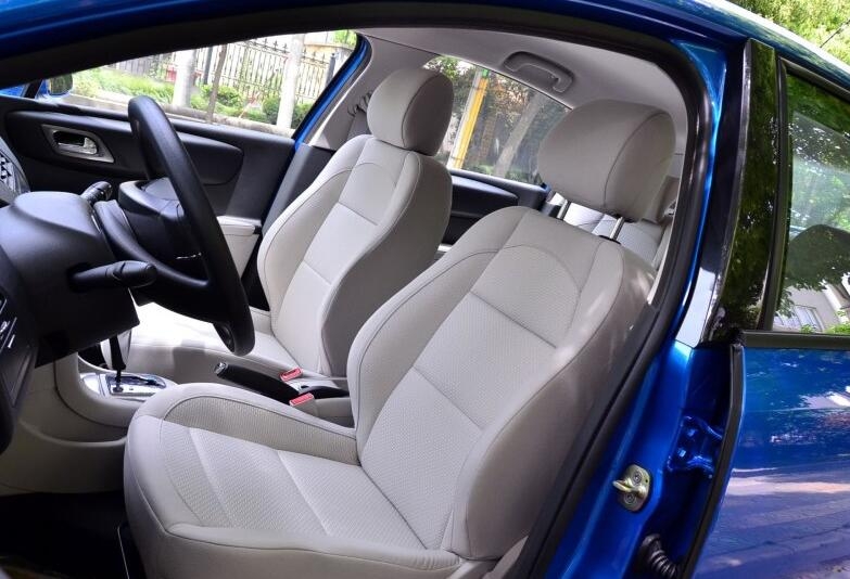 4万多的预算应该买什么二手车,大众polo和雪铁龙世嘉哪个好