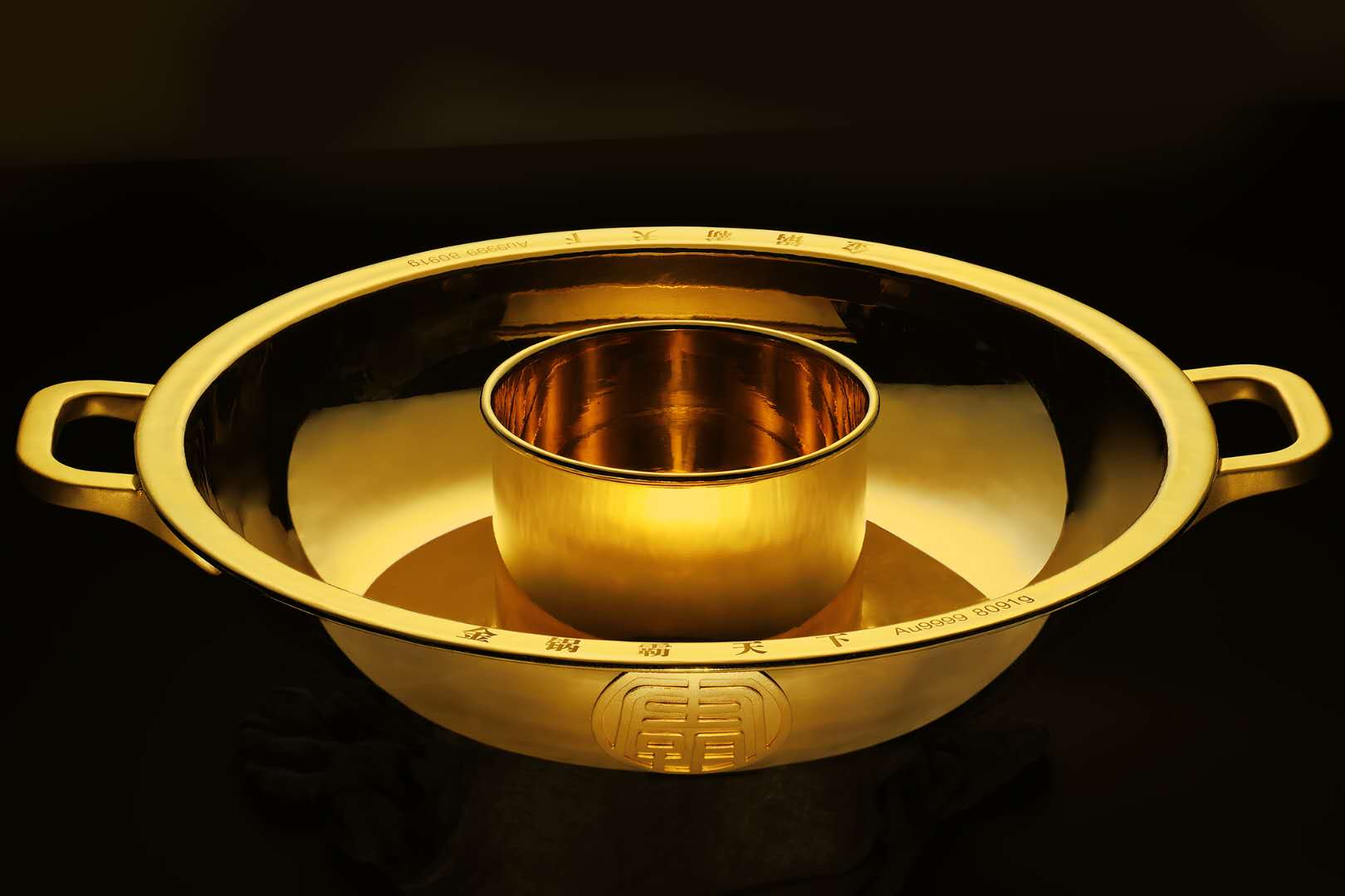 24k纯金的锅,24k黄金锅