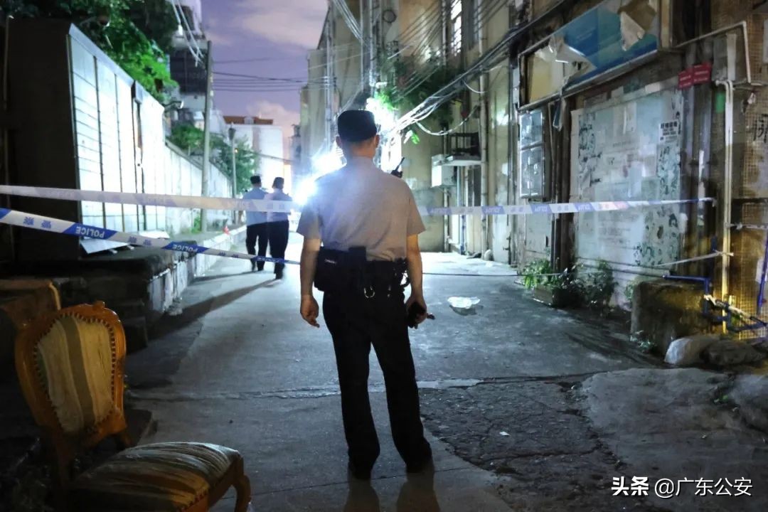 大雪纷飞坚守在抗疫一线的视频,深夜零下七度坚守抗疫一线