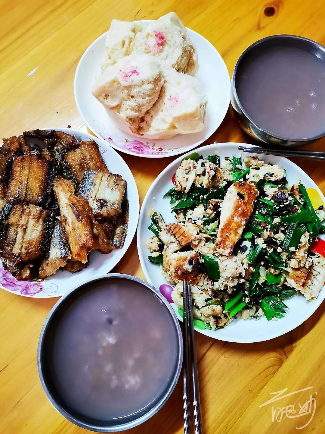 多吃深海鱼预防心室病,深海鱼油增强记忆力是智商税吗