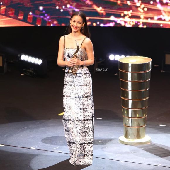 29届泰国金鹅奖,泰国金天鹅奖颁奖典礼视频