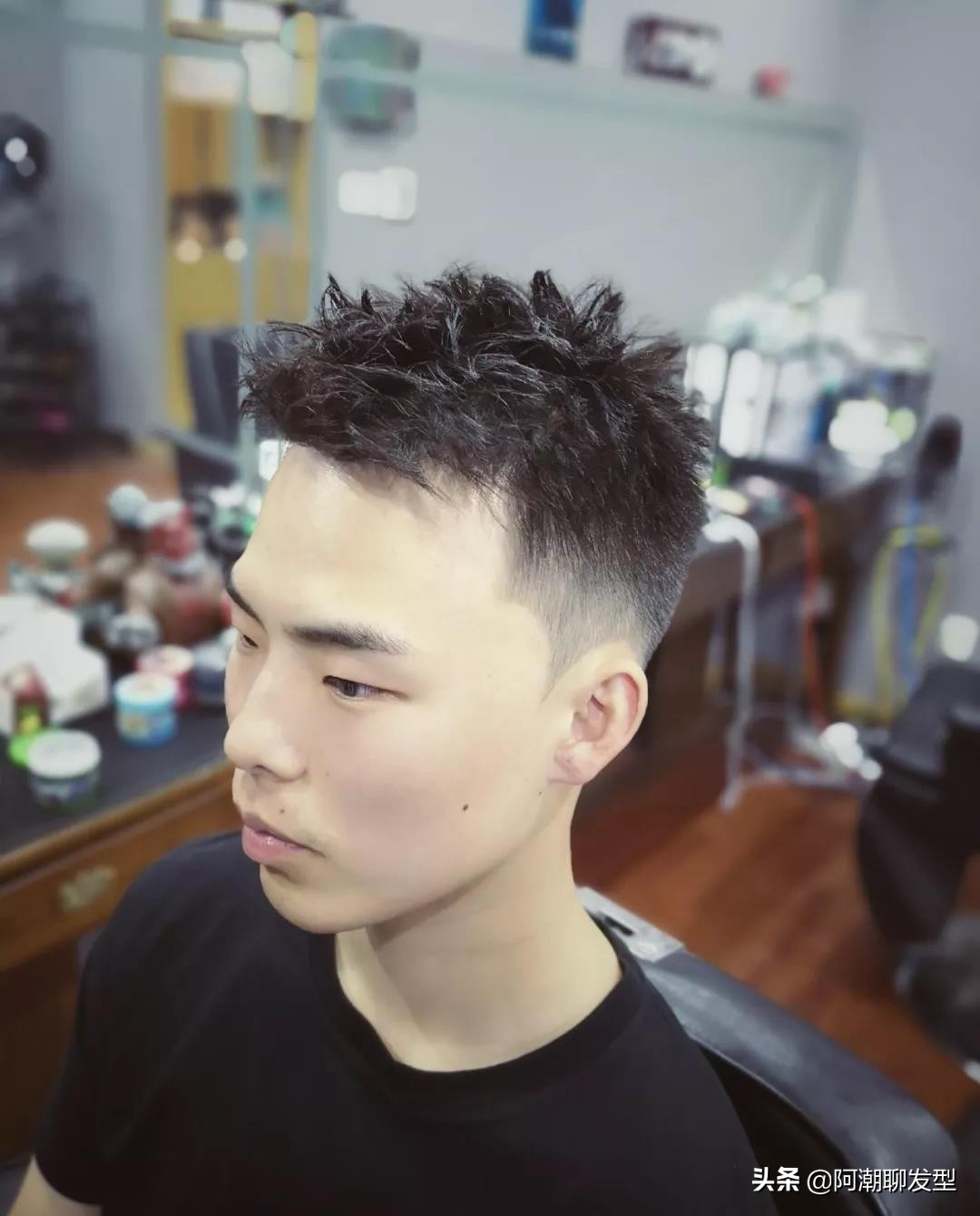 夏天适合胖胖的男生短发型免打理,3款清爽显帅气的男士短发造型