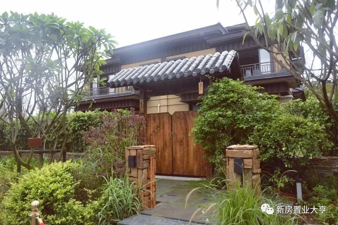 佛山高明绿地拾野川漫野日式别墅,佛山绿地拾野川星河度假民宿