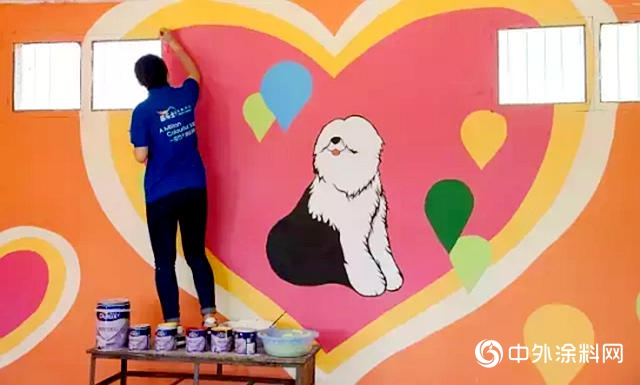 多乐士里的狗叫什么名字,多乐士的狗是哪家的