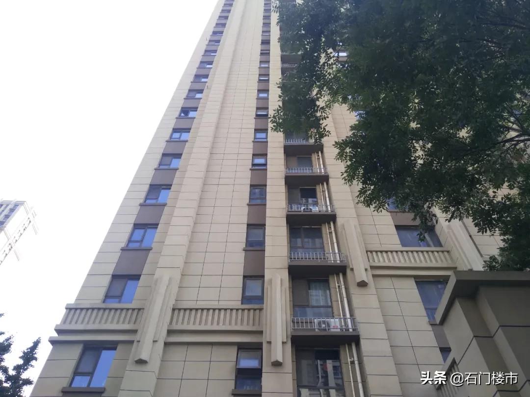 实探这个小区值得买吗,实探房价