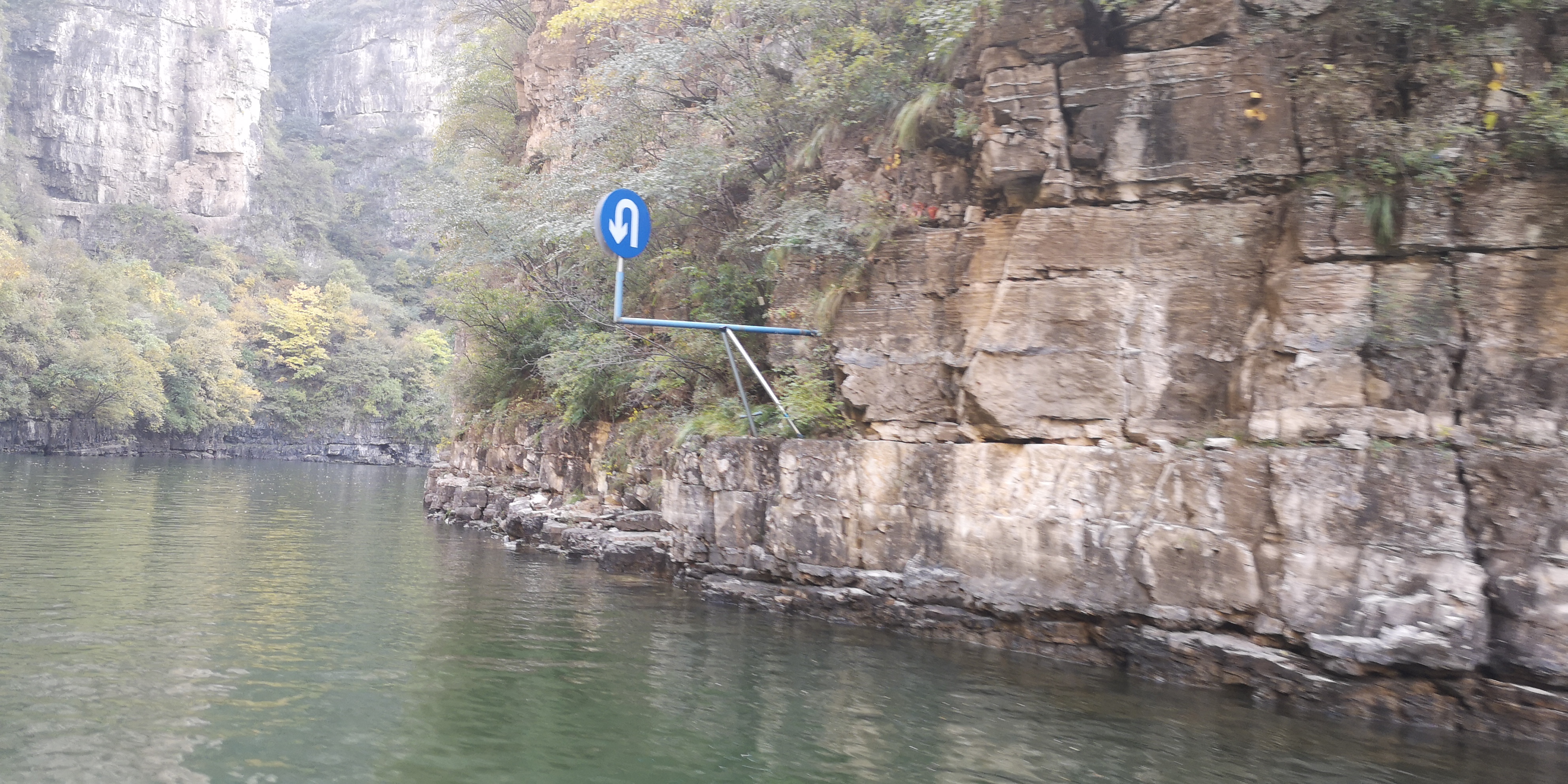 龙庆峡坐船,北京龙庆峡旅游攻略