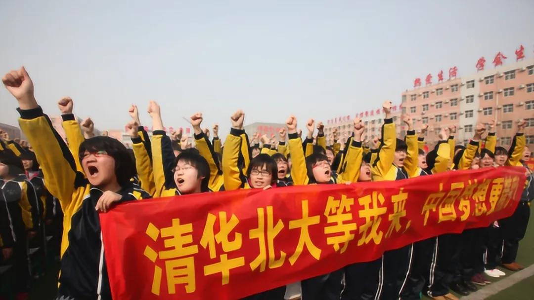 国家打击校外培训包括兴趣班吗,国家大力提倡校外培训