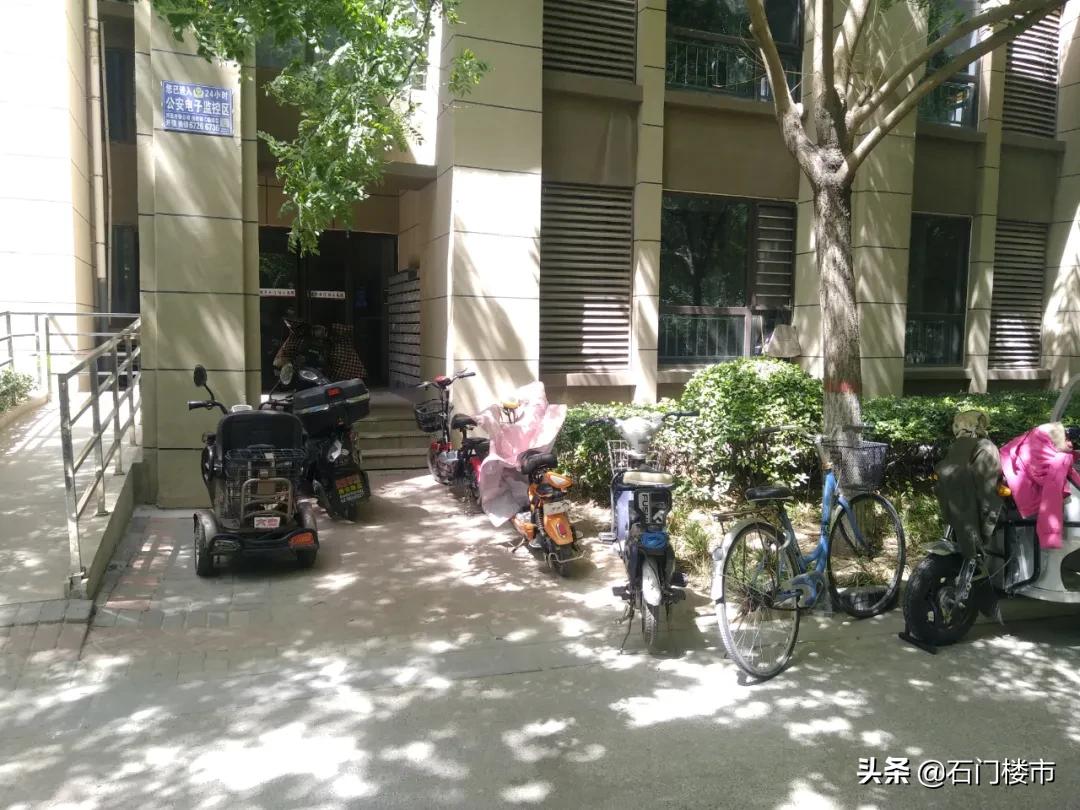 实探这个小区值得买吗,实探房价