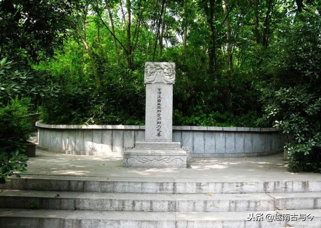 此小国是亚洲第一富国,是明朝一位中国人所建立的国家