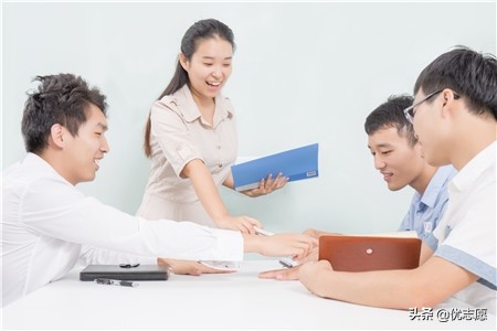 华东师范大学通信与电子信息学院,华东师范大学电子与通信工程