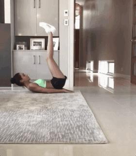 8个燃脂动作帮你瘦肚子,5分钟高效瘦腹燃脂训练