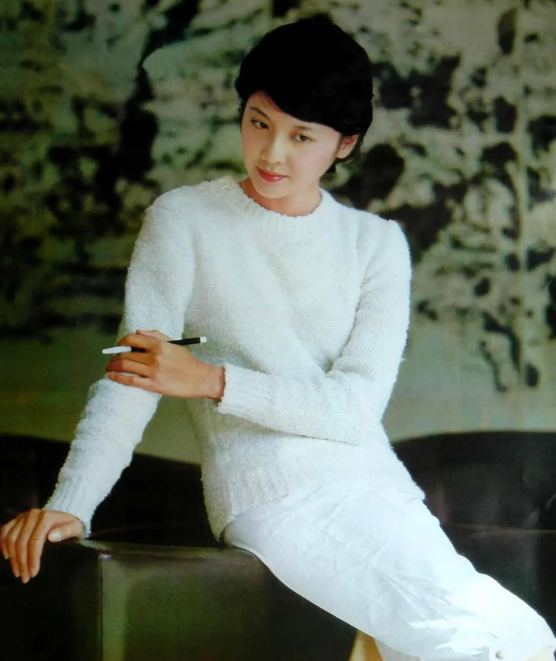 朱琳早期旧照 (朱琳一生未嫁人的原因)