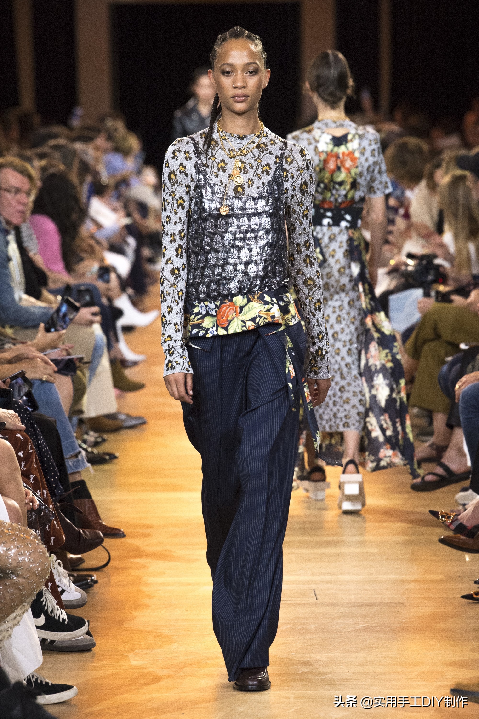 pacorabanne2021春夏系列金属长裙,pacorabanne亮片上衣