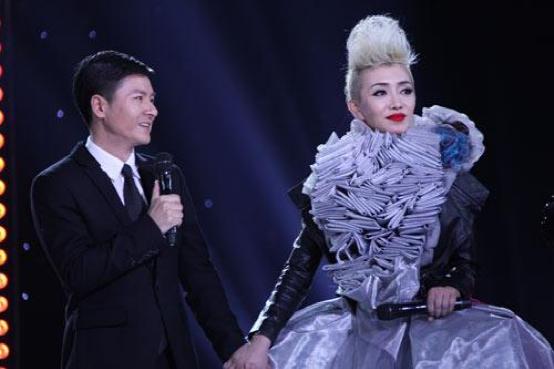 从月入3000到如今月入100万,从月入四千到月入过万