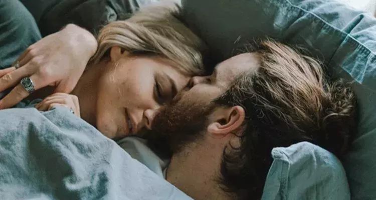 子宫出租实录：能站着挣钱，就别躺着