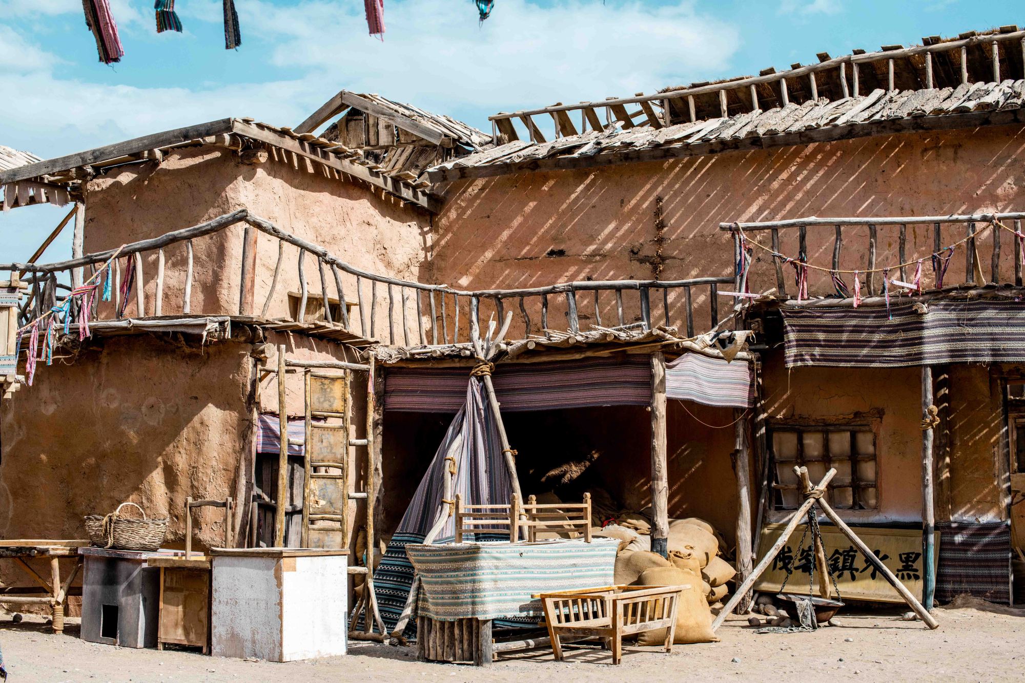 敦煌旅游拍照馆推荐,敦煌影视城拍照现代