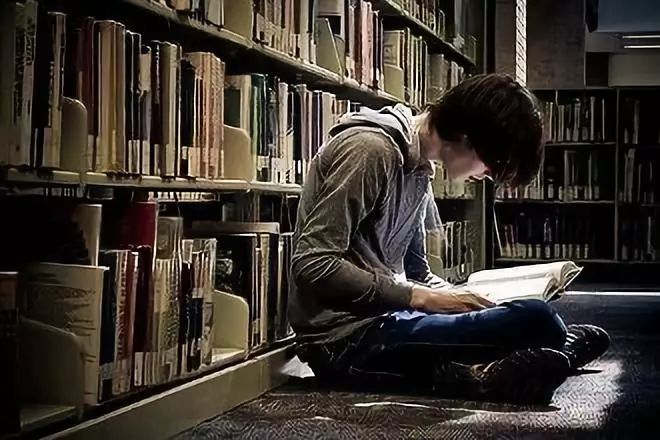 世界哲学日，带你了解阅读哲学家的六种方式