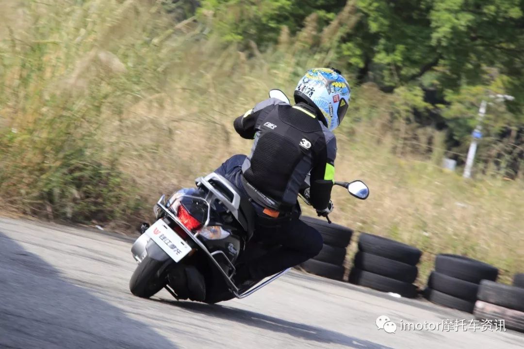 新款钱江宝悦110,没有自动感应大灯能改装吗