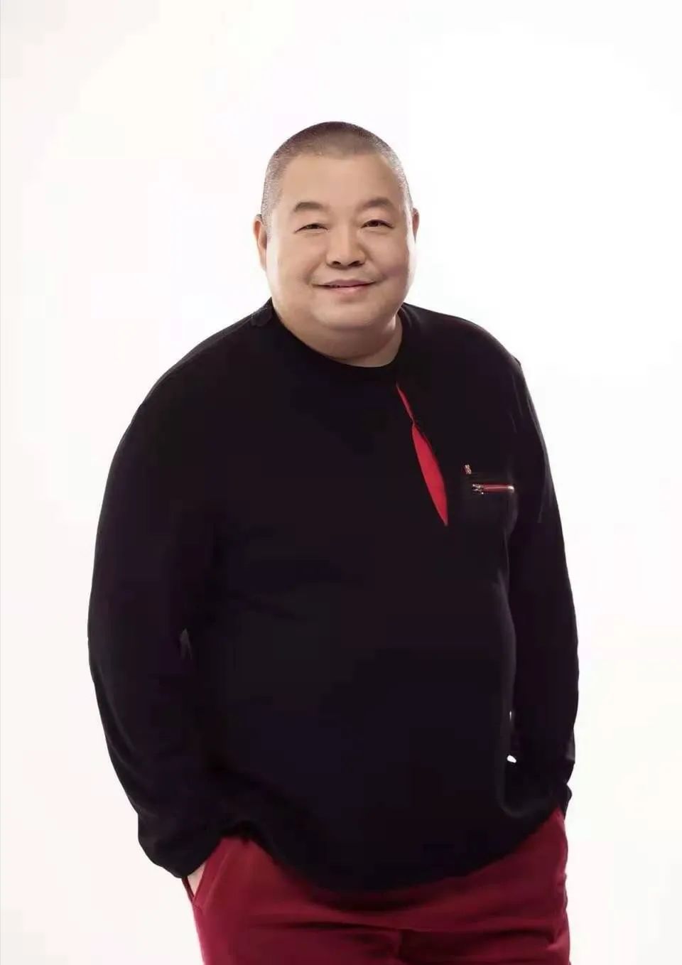 许巍蓝莲花辞职什么梗,许巍的蓝莲花和离职有啥关系