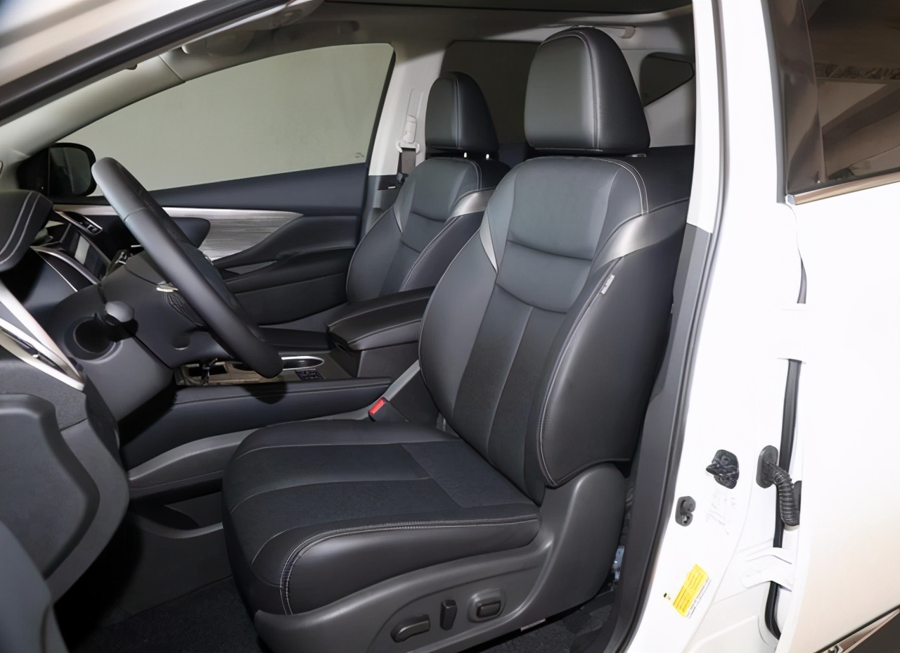 40万放弃汉兰达选择昂科旗值得吗,日产楼兰跟汉兰达哪个好