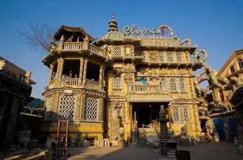 金碧辉煌表现什么,深度解析金碧辉煌