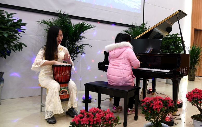 佳音艺术培训中心主持班汇报演出,佳音琴行学员演奏会