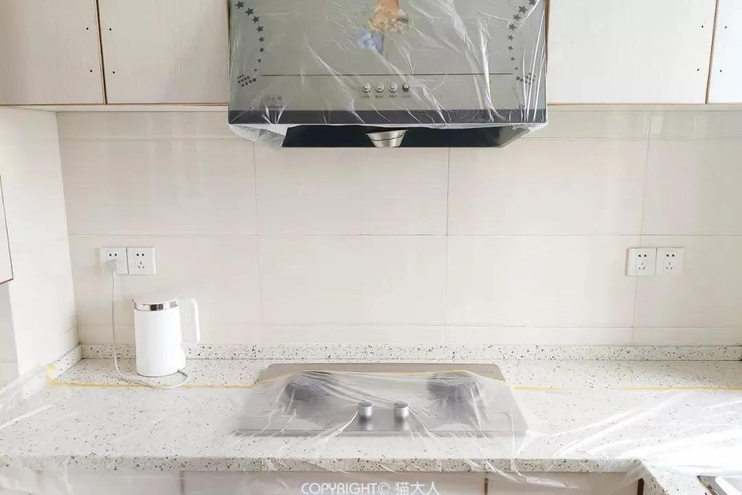 杭州女生老破小装更改造,装修漂亮女工