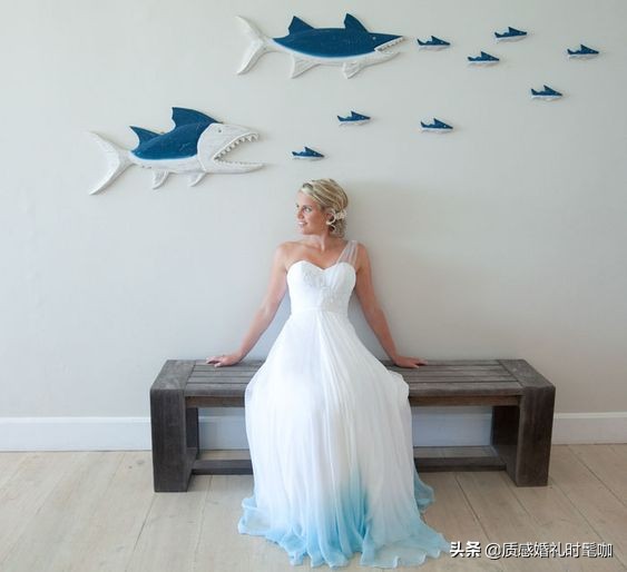 海边婚纱照哪种婚纱好看,海滩豪华婚礼
