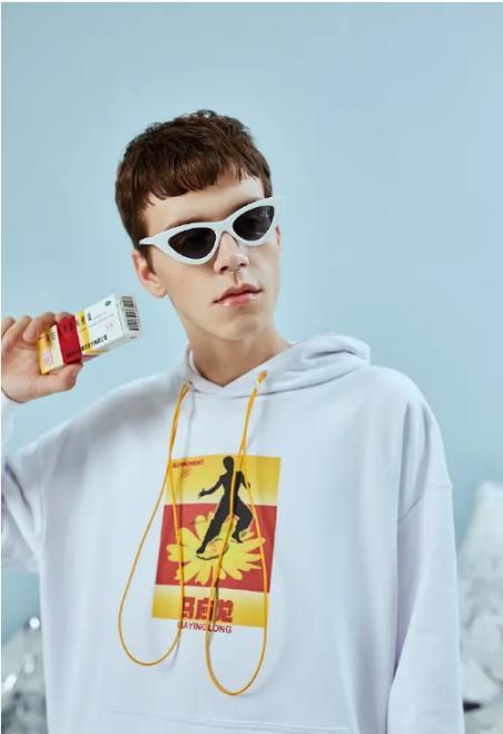 风油精联名款衣服,风油精服装联名
