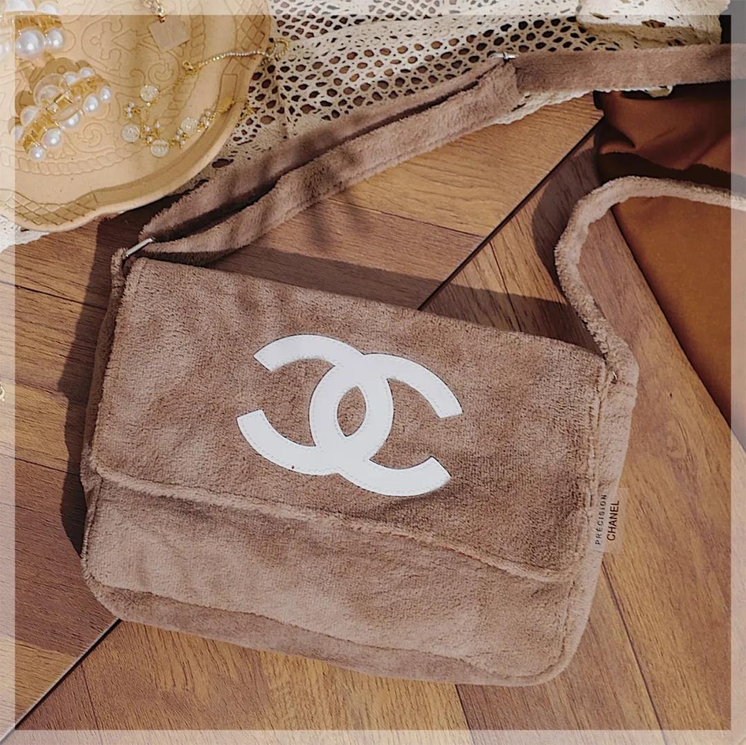 800块钱左右的包包,800可以买什么牌子奢侈品包包