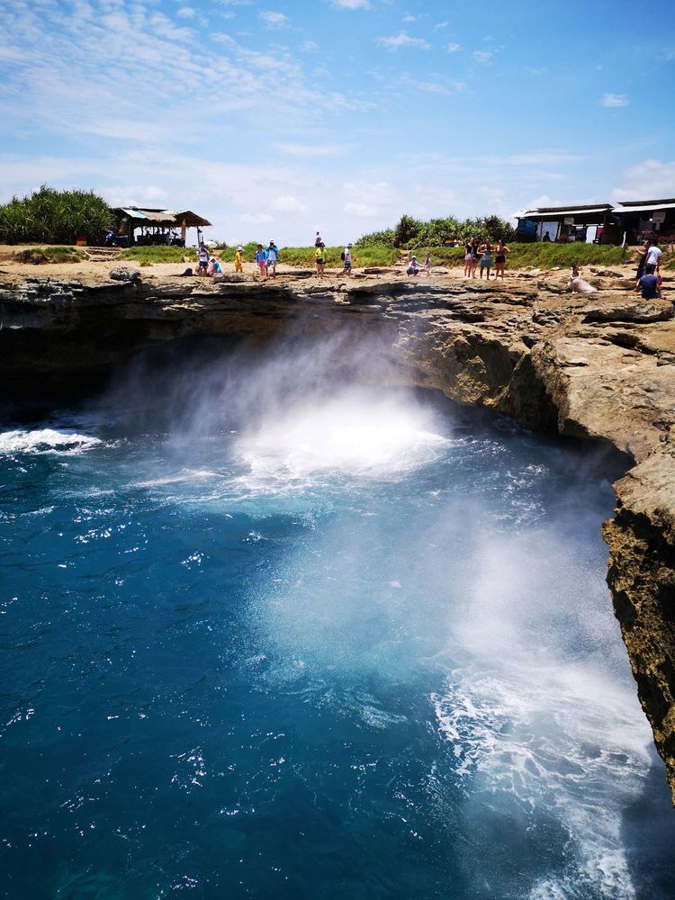 巴厘区蓝梦岛,蓝梦岛的海水超级美