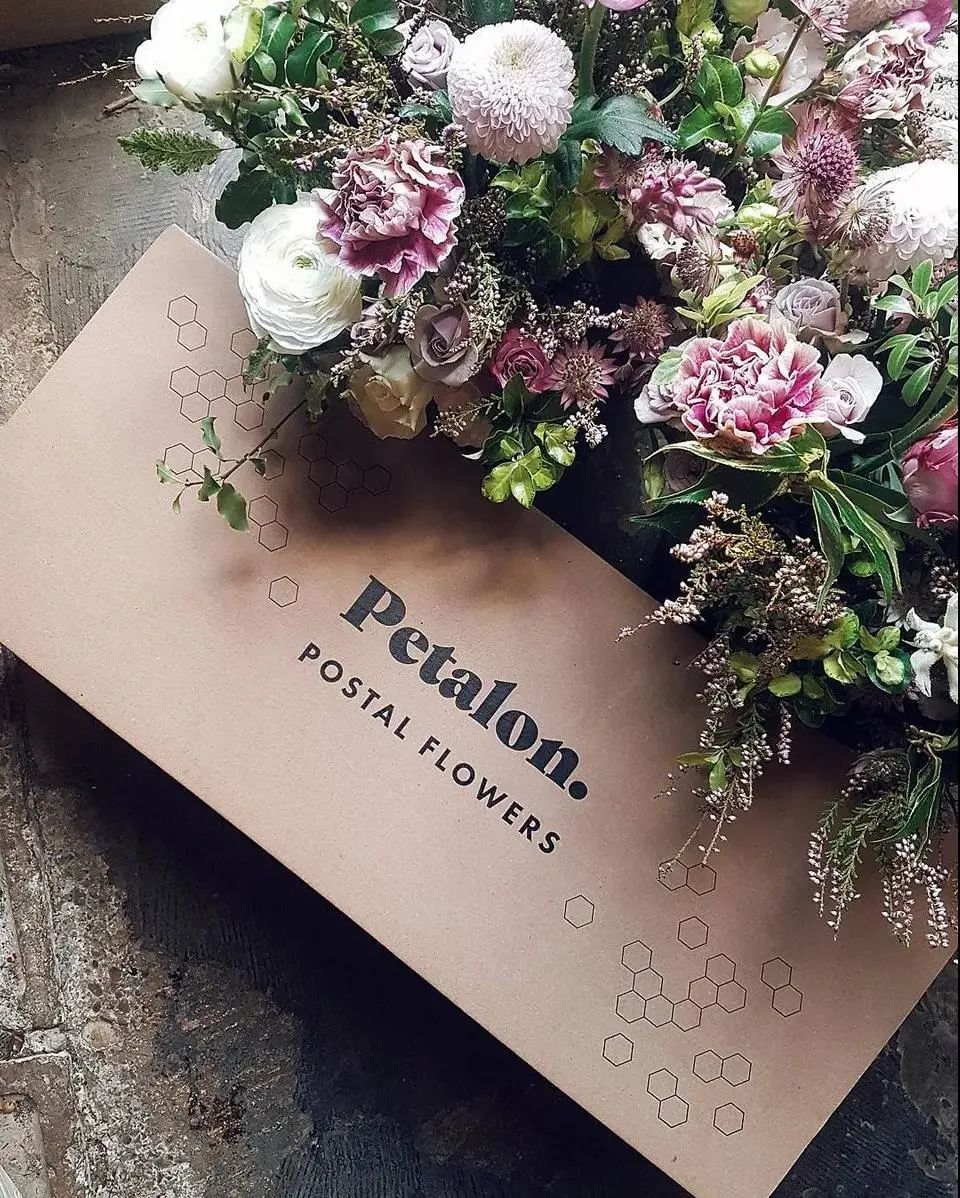 「风尚行」“花花世界”触手可及，隐藏在新亚洲体育城的娇艳诸芳