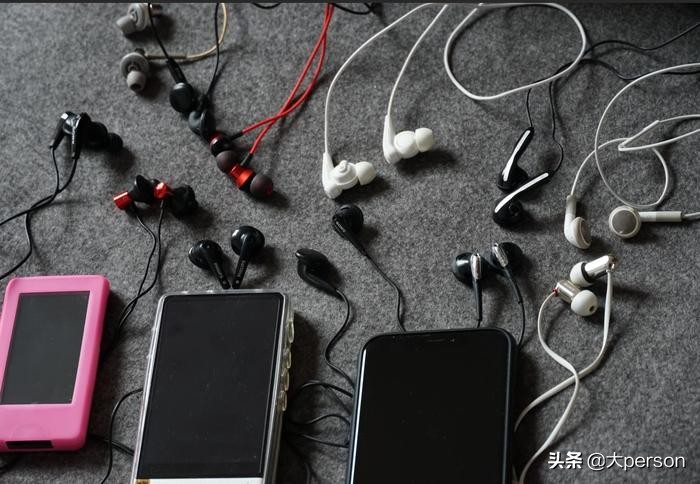 现在的小白幸福么？从2000年初到2019年中低价耳机情怀回忆录