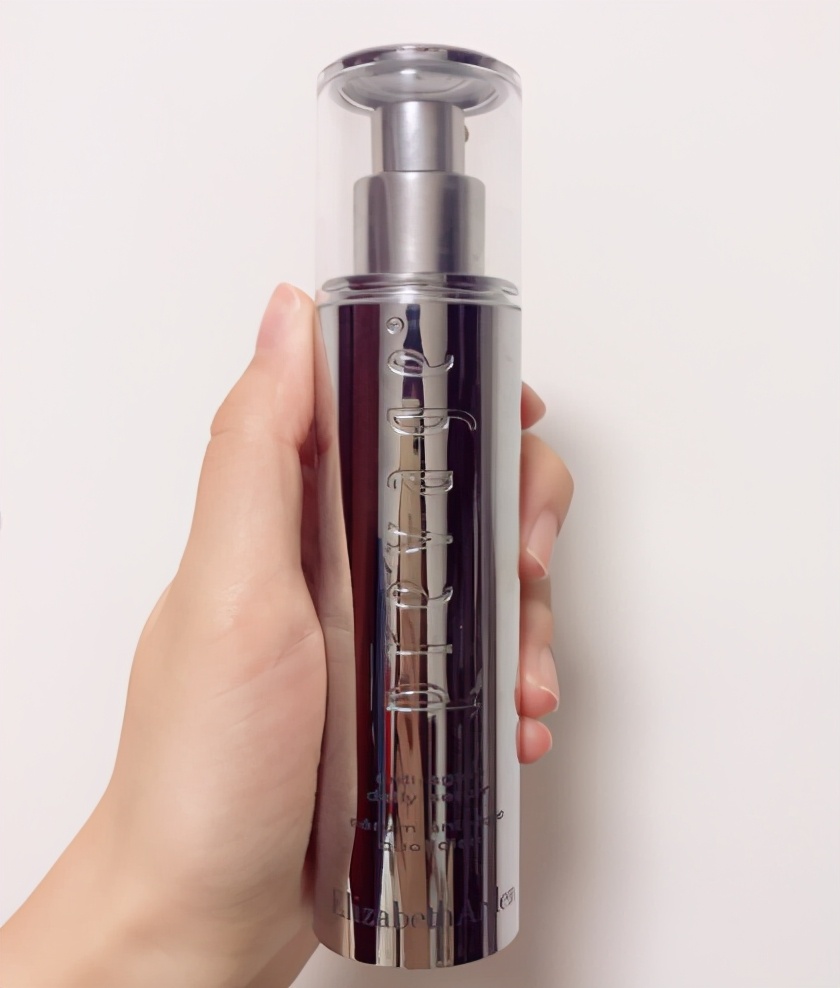 哪些精华液的抗皱紧致效果好,什么牌子的精华液有提亮肌肤效果