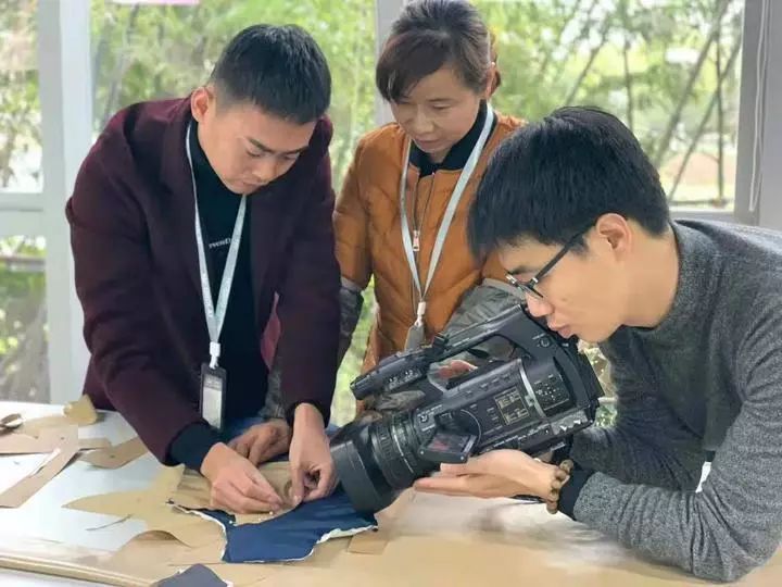 拿下全美销售冠军！中国羽绒服火出国门，看国货如何进军海外市场