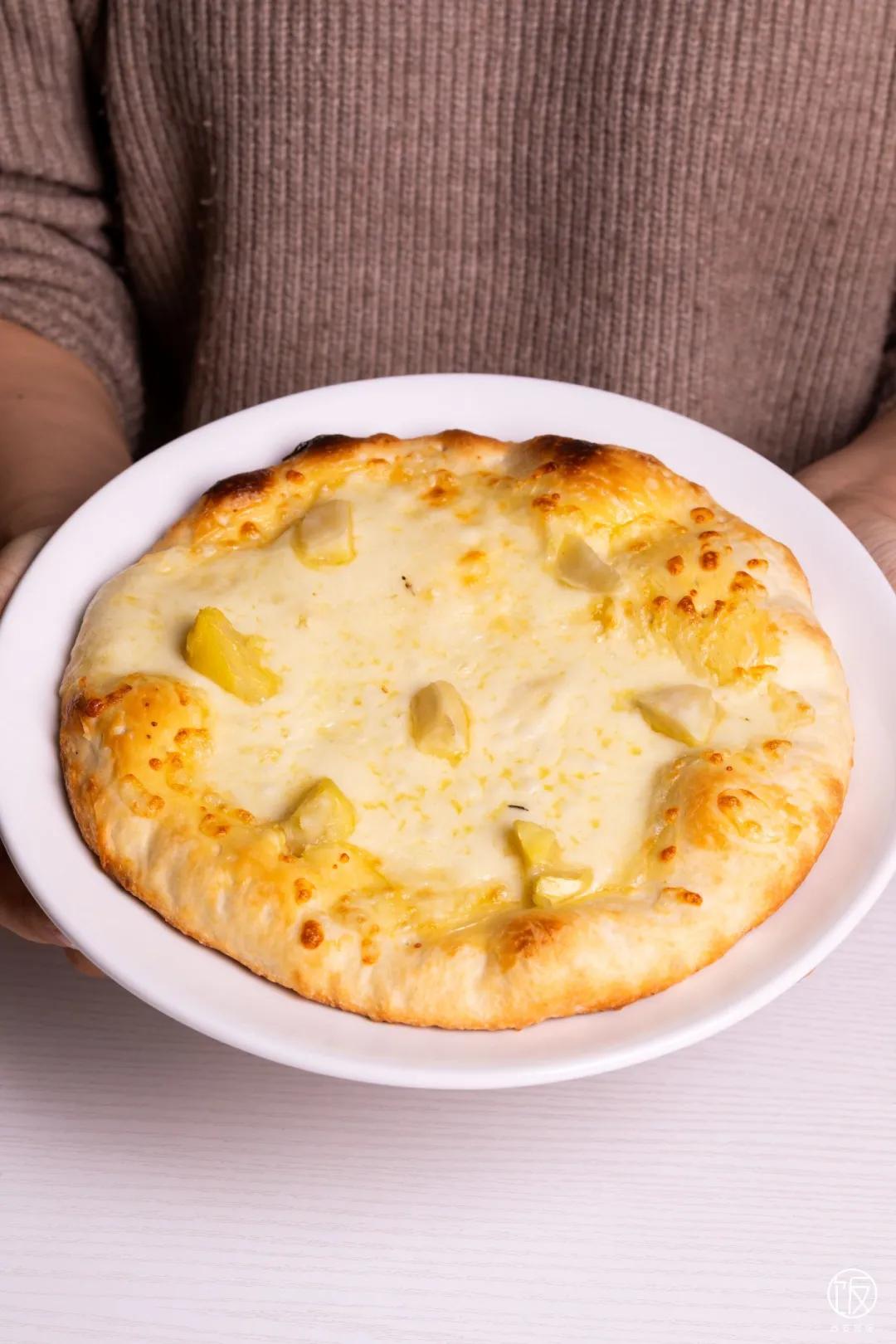 奇奇怪怪的披萨又增加了，意大利老板开的披萨店，超正宗