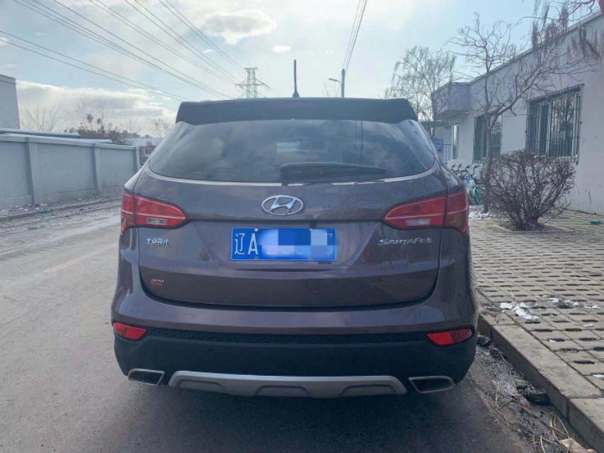 2015年现代胜达二手车能卖多少钱,2009款胜达二手车值多少钱