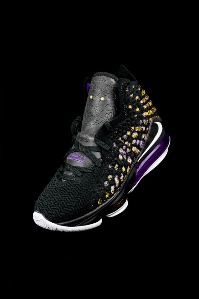 lbj17詹姆斯,詹姆斯17总决赛战靴