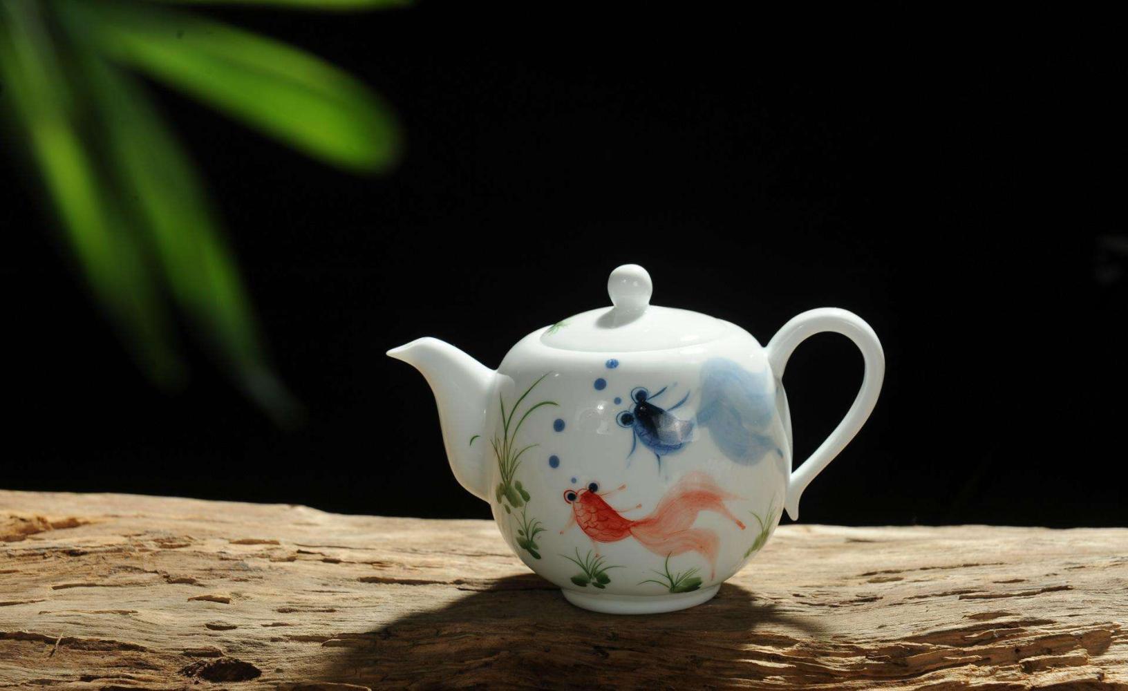 瓷都首富23亿巨债缠身：10亿房产被冻结，高利贷年利竟达36%