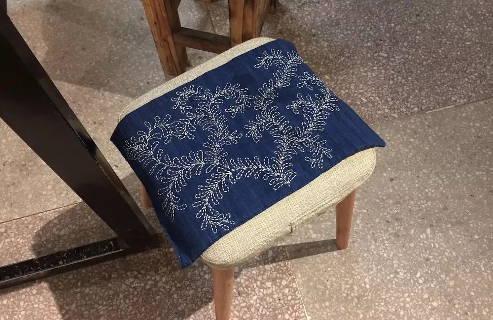 用水泥砌橱柜,用粘土做迷你橱柜