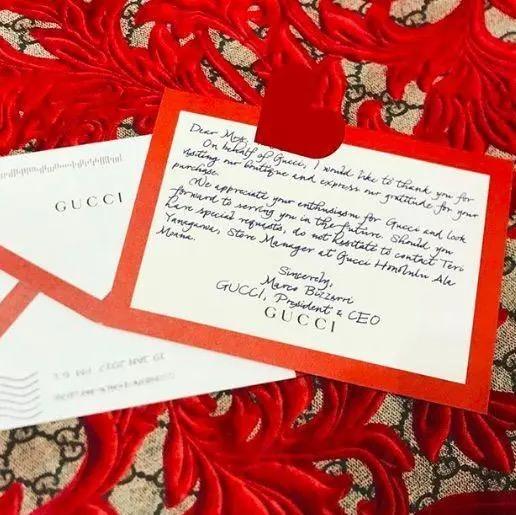 买大牌买到让总裁亲手写感谢信？这位日本女土豪，被封GUCCI女王