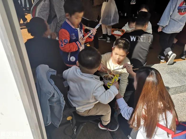 朝天门童装批发城在哪,重庆朝天门童装批发市场攻略