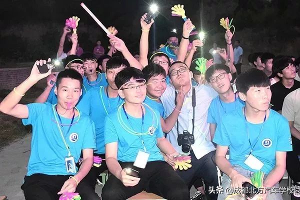 成都专业汽车学校招生,成都北方汽车学校