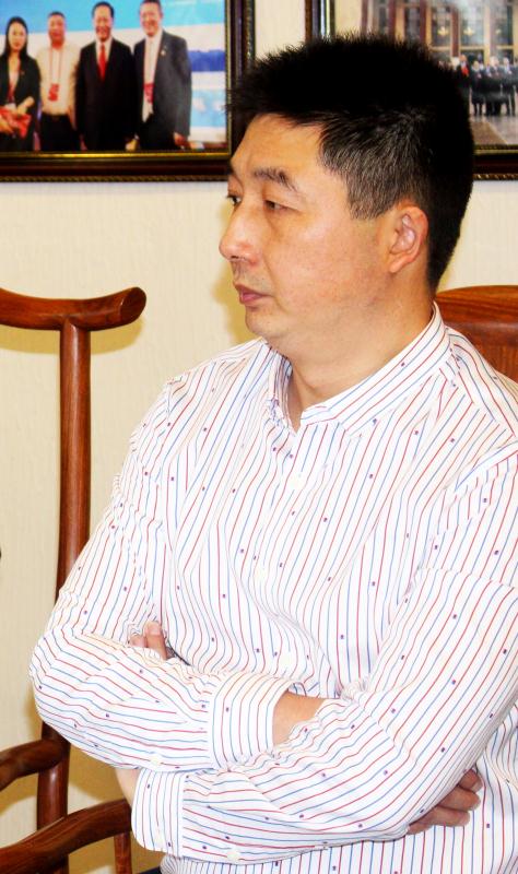 静松播报｜潜江市委常委王玉梅一行到访四川省湖北商会