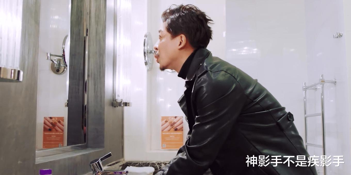 一年后张伟和大力再次相遇,大力给张伟的男友力提升计划