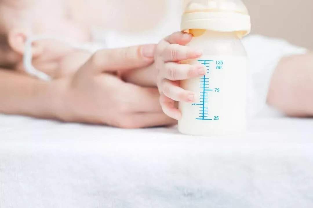 堵奶不想喂母乳要怎么办,堵奶严重找催乳师也没用怎么办