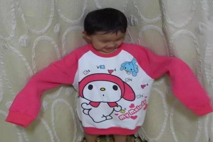 孩子买鞋买正好的还是大一号的,孩子买鞋大一指好吗
