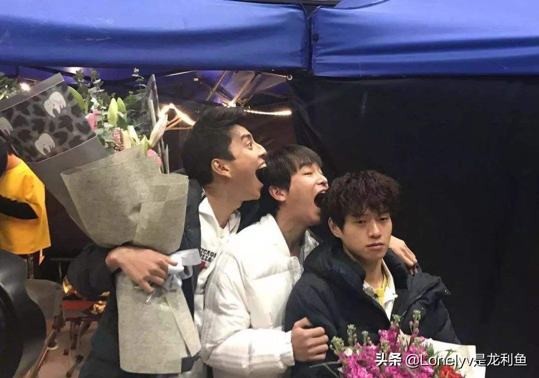 表面铁三角，实则妙脆角？三个人的友情竟如此可怕