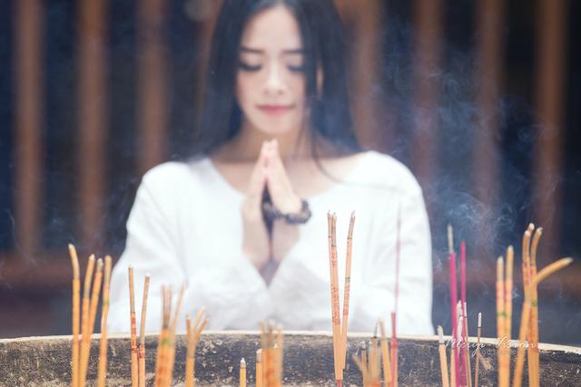 忘记前任最好的办法,最好的忘记就是开始下一段感情