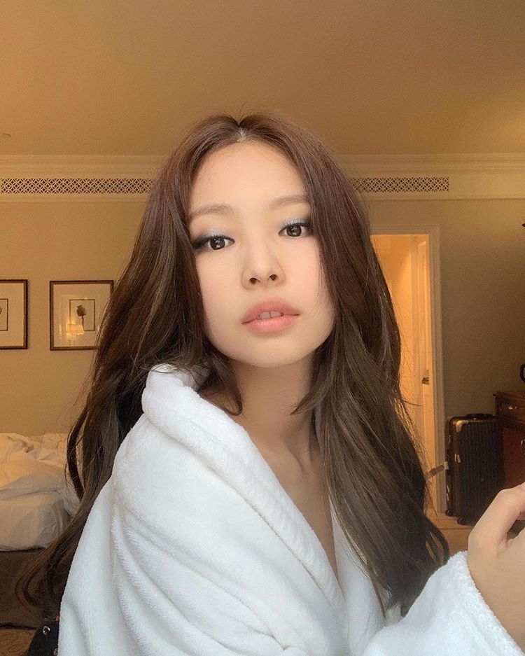 单眼皮jennie烟熏妆,如何画jennie的眼妆